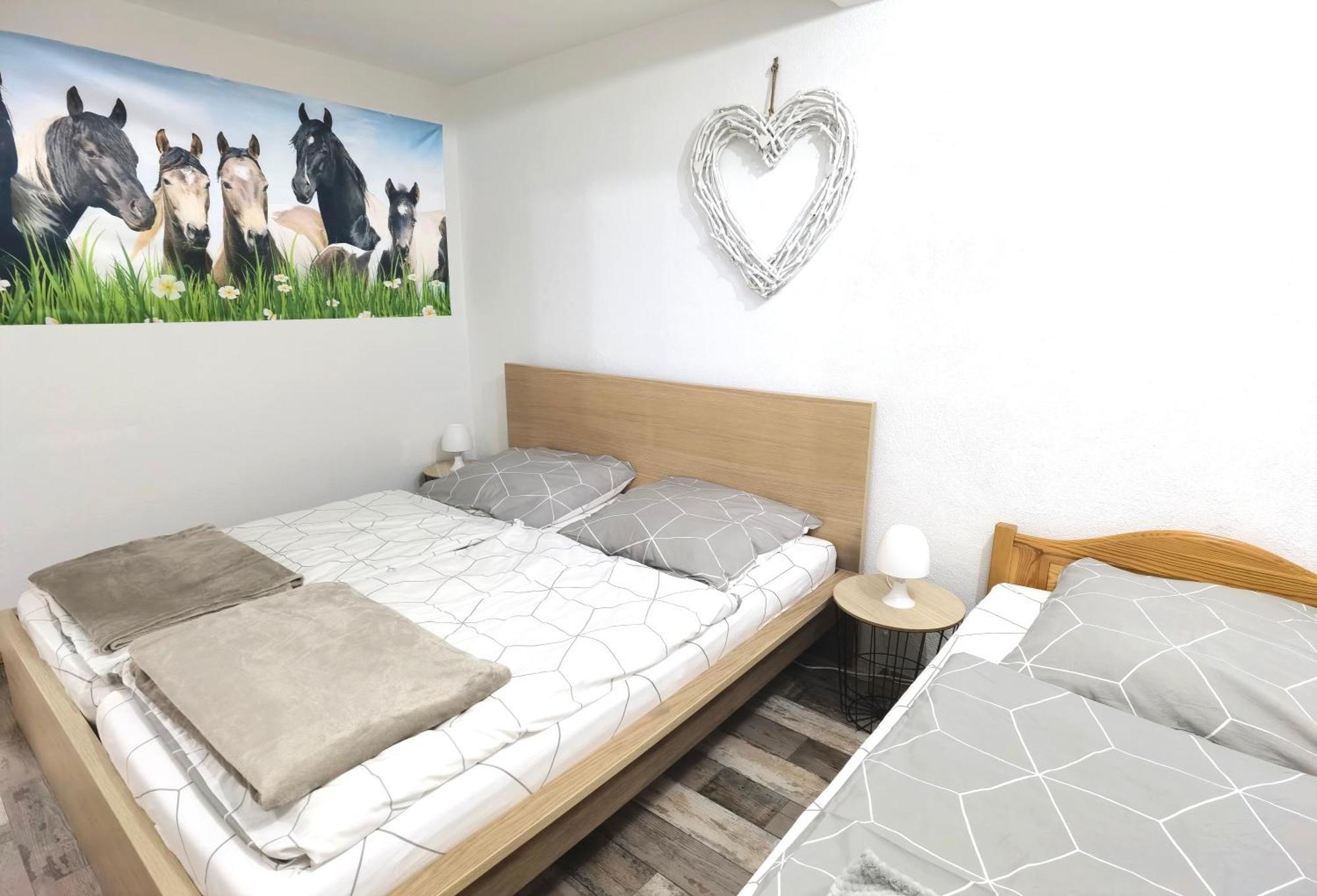 Ferienwohnung - Appartement "Painted Horse" Im Herzen Des Pfaelzer Waldes Reichenbach-Steegen Exteriér fotografie